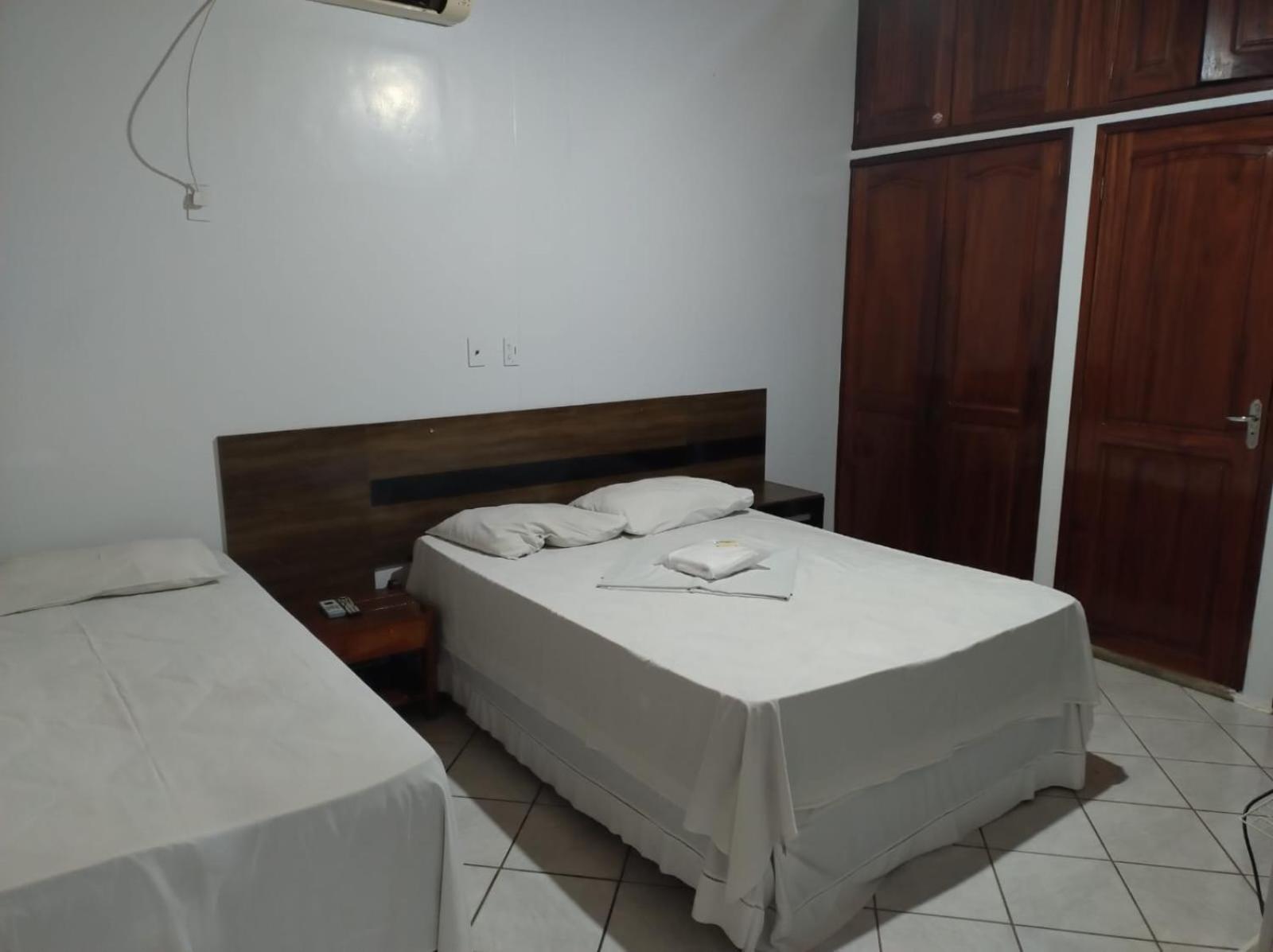 Plaza Hotel Maraba Bagian luar foto