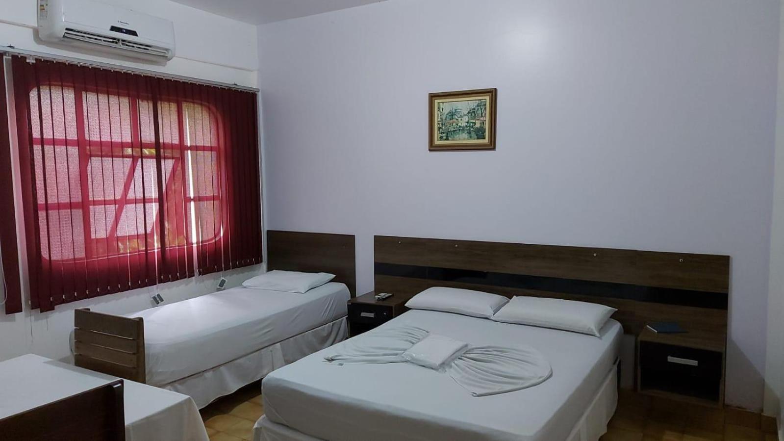 Plaza Hotel Maraba Bagian luar foto