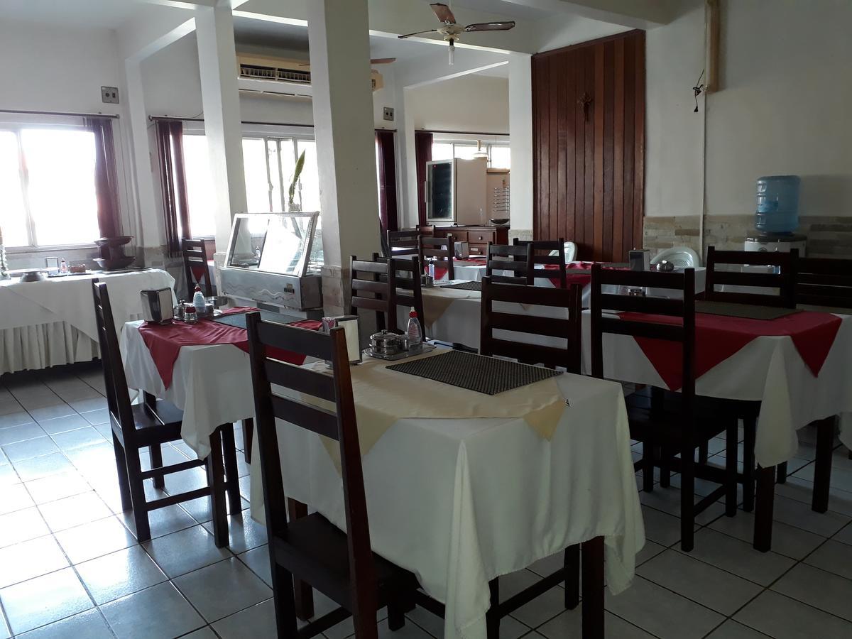 Plaza Hotel Maraba Bagian luar foto